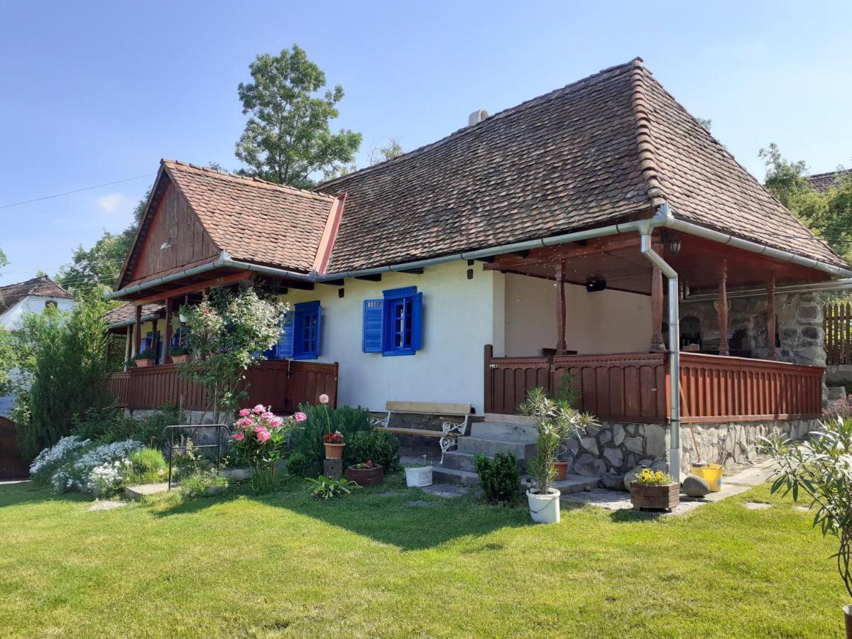 Hotel Siklod. Csaba Vendeghaz Zewnętrze zdjęcie